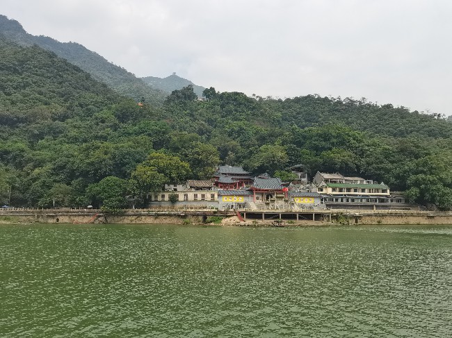 小北江江邊風(fēng)景-——飛來寺.jpg